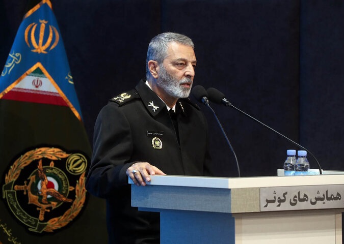 قائد الجيش الإيراني: طوفان الأقصى أحبطت المحاولات لإحالة القضية الفلسطينية إلى غياهب النسيان