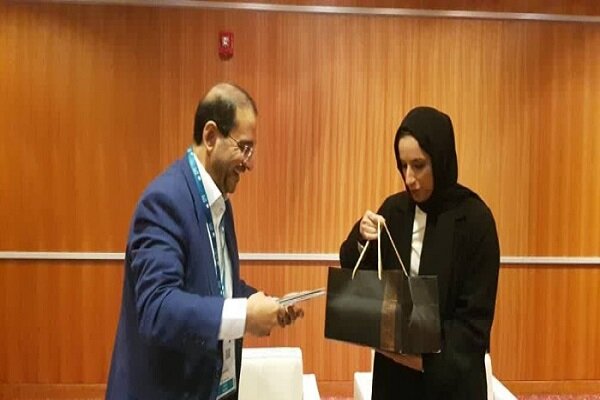 مباحثات "ايرانية قطرية" لانشاء معهد لتعليم اللغة الفارسية في الدوحة