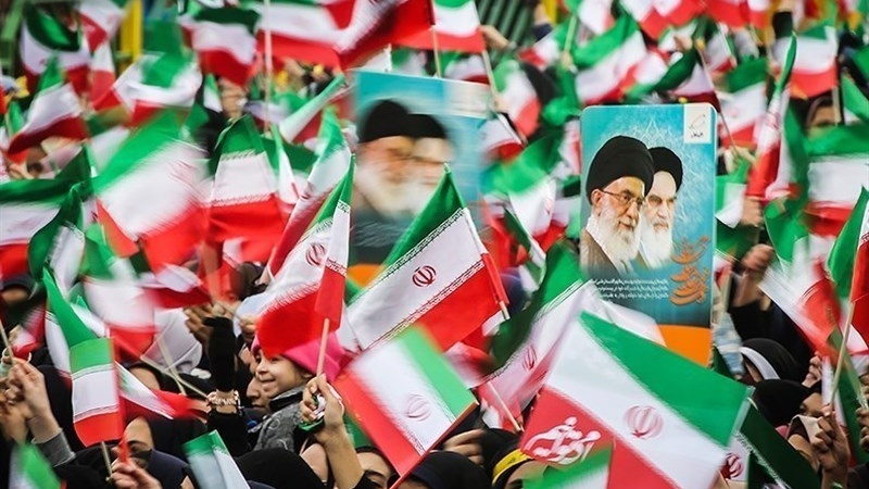イラン全国で、イスラム革命勝利記念日の祝賀行事が開始
