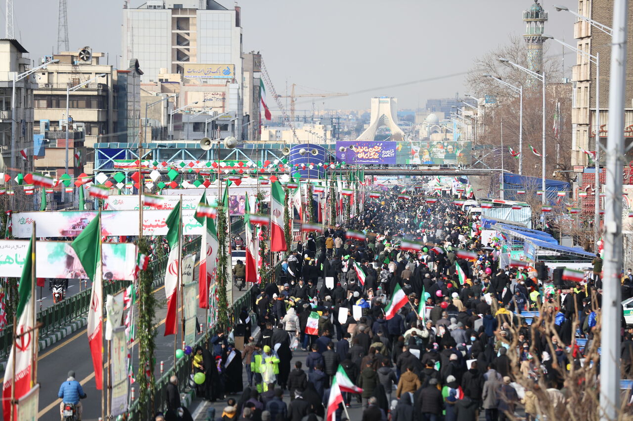 Kaluwalhatian ng Islamikang Rebolusyon sa pagdiriwang ng ika-44 anibersaryong tagumpay ng Iran