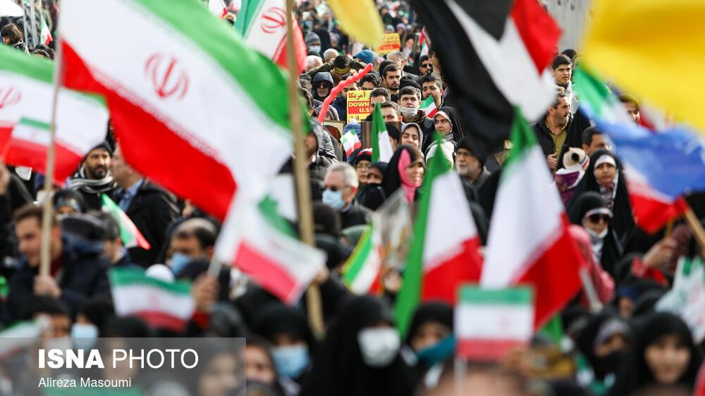 Em fotos: milhares de iranianos expressam lealdade aos ideais de sua revolução