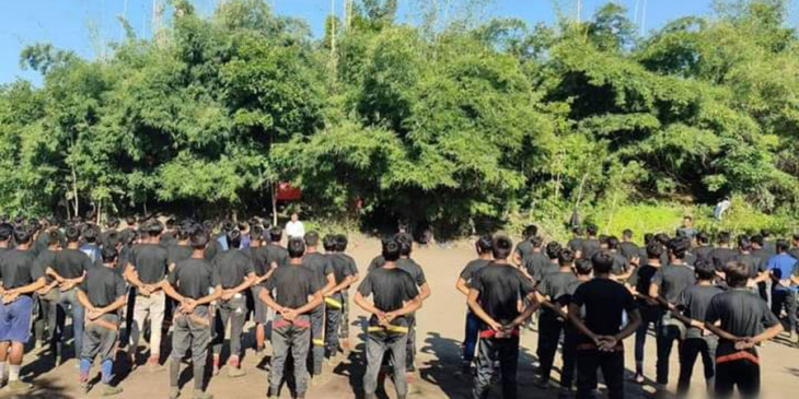   ကန့်ဘလူနှင့် ကလေးမြို့တို့တွင် စစ်ကောင်စီတပ်များ တိုက်ခိုက်ခံရ