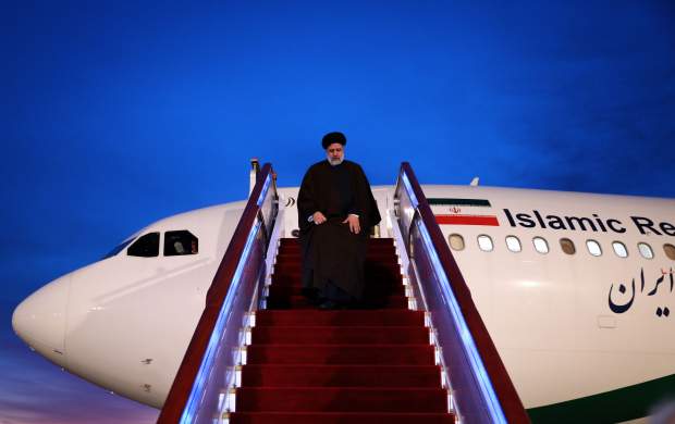 Видео/ Момент прибытия Раиси в пекинский аэропорт