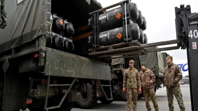 AS Peringatkan Ukraina: Bantuan Senjata Terbatas !