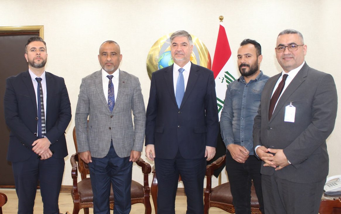 Imam Hussain holy shrine discusses cooperation with Iraqi Ministry of Foreign Affairs