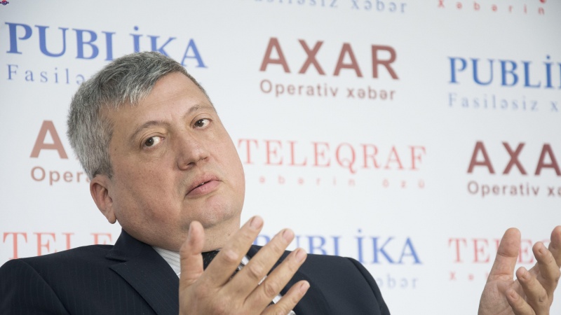 Тофиг Зүлфүгаров: Дәһлиз Ирандан олар, анҹаг Ермәнистандан јох!
