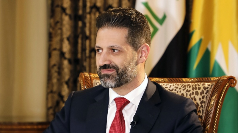 قوباد تاڵەبانی: زمانەکەمان ناسنامەمانە