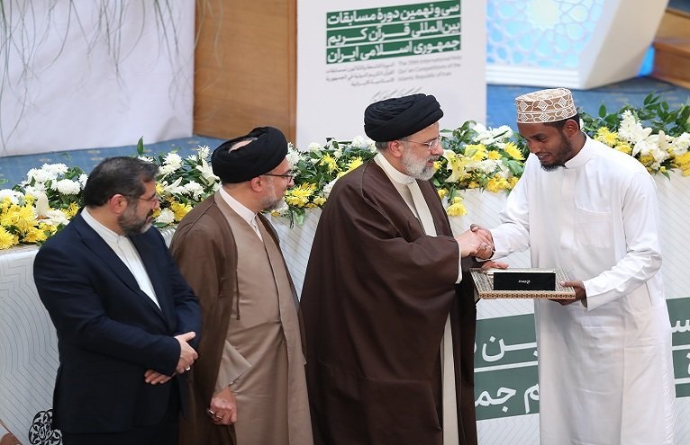بتكريم المتفوقين.. إختتام مسابقات طهران الدولية الـ'39' للقرآن الكريم 