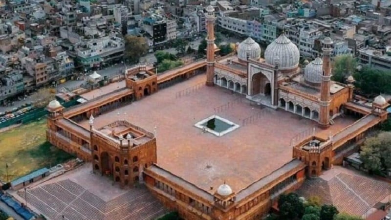 دہلی کی جامع مسجد میں مچی افراتفری