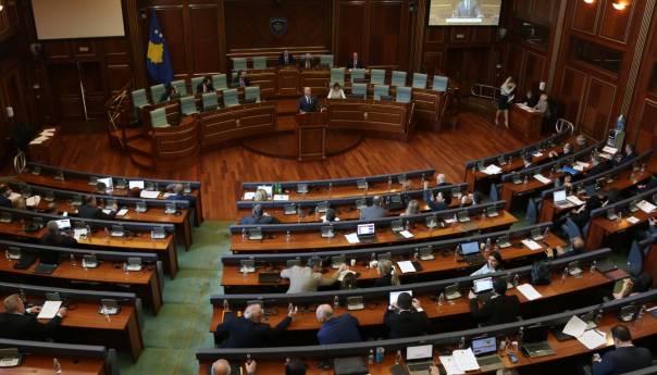 Skupština ratifikovala sporazum o kretanju s ličnim kartama između Kosova i BiH