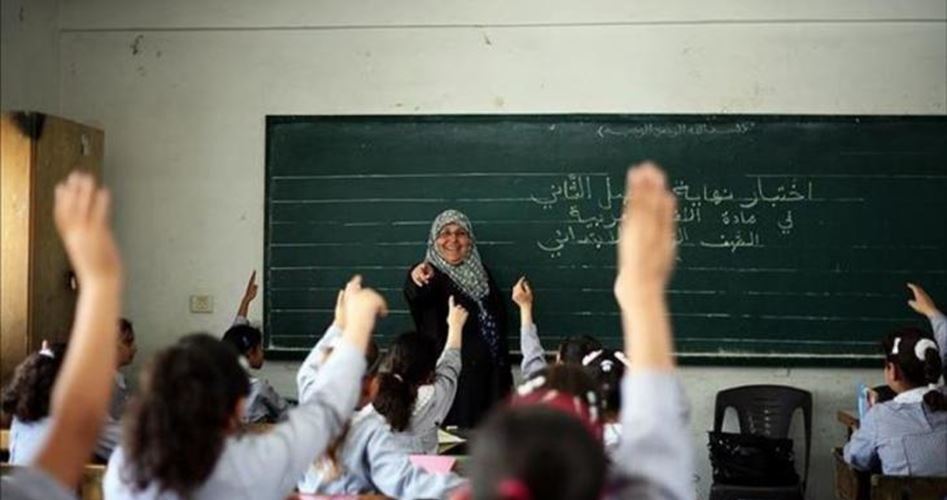 Hamas hails Palestinian teachers’ efforts