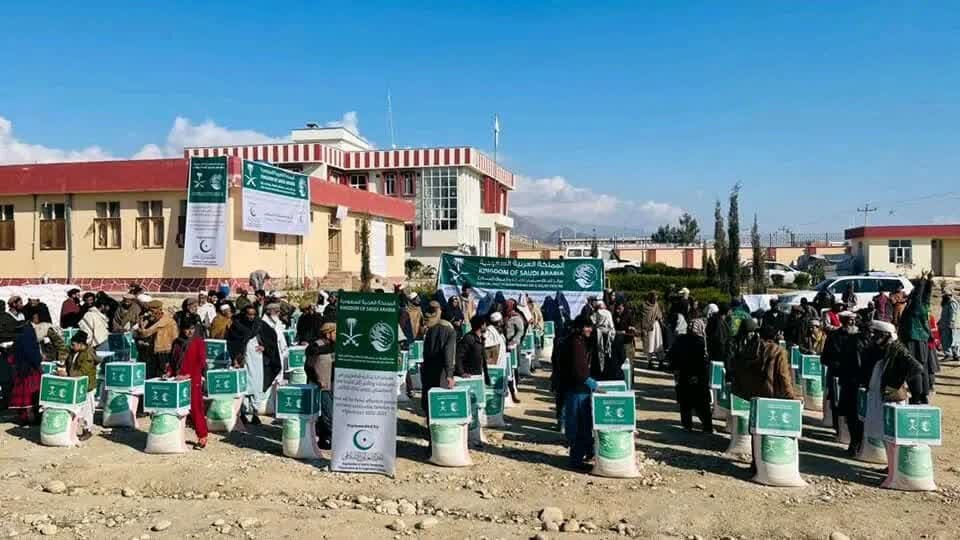 ارسال کمکهای سازمان همکاری‌های اسلامی به افغانستان