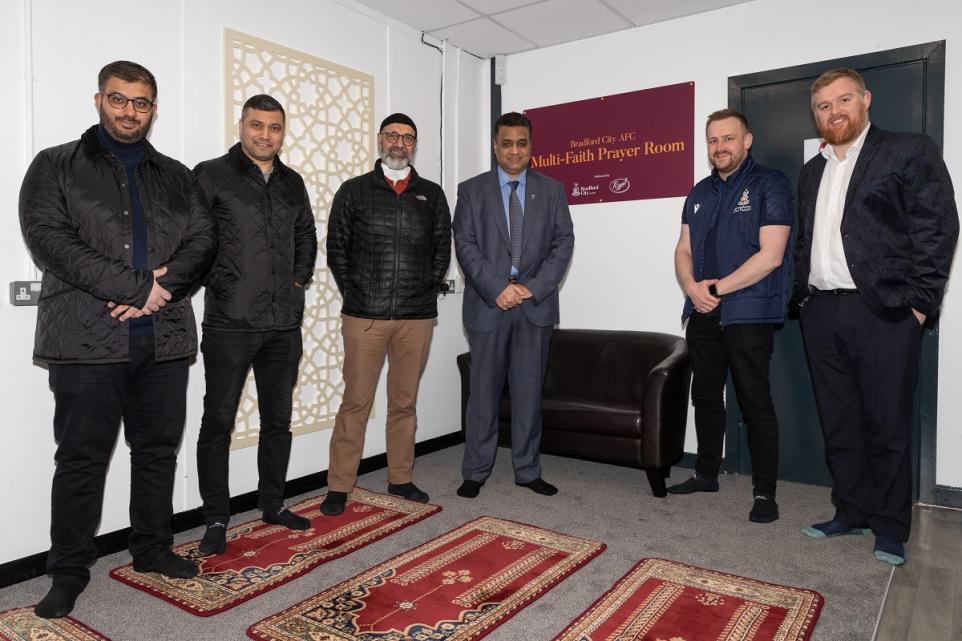  Bradford city opens multi-faith prayer room