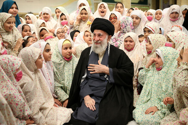 Imam Khamenei urges young girls to study for sake of Iran's progress