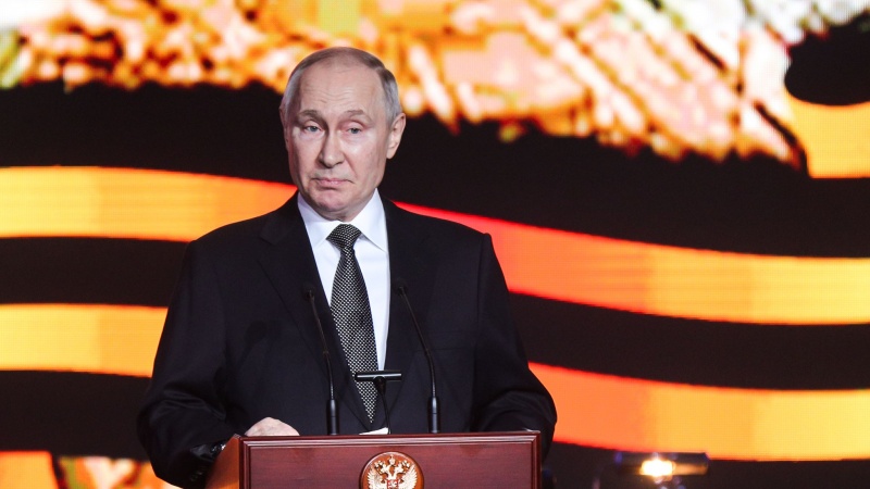 Putin: Wir müssen uns wieder Aggression und Feindseligkeit des Westens stellen