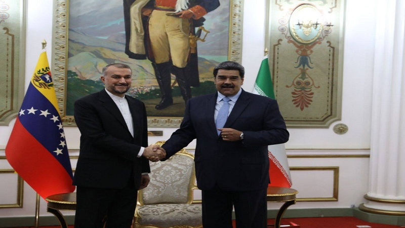 دیداری «ئەمیر عەبدوڵڵاهیان» لەگەڵ سەرۆک کۆماری ڤەنزوئێلا