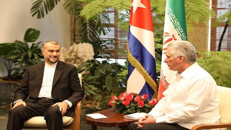 دیداری «ئەمیر عەبدوڵڵاهیان» لەگەڵ سەرۆک کۆماری کوبا