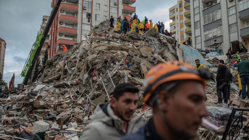 シリア・トルコ地震による死亡者数が8700人超に増加