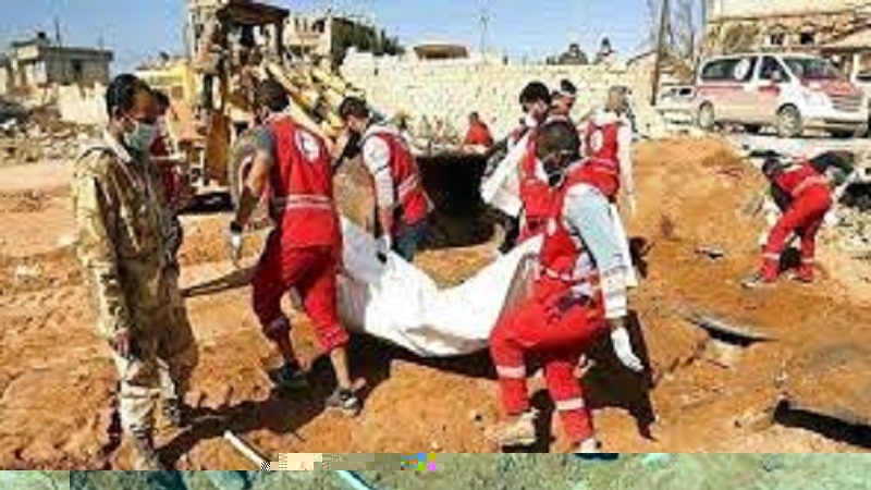 Libia: trovata fossa comune con 18 corpi Libia: trovata fossa comune con 18 corpi