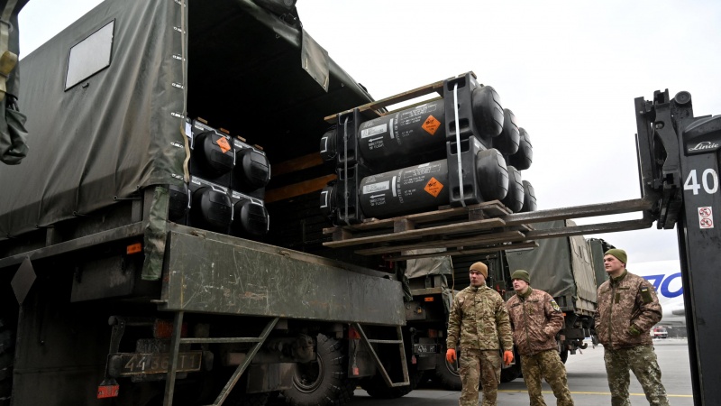 Perang Ukraina Sebabkan Cadangan Militer NATO dan Uni Eropa Habis