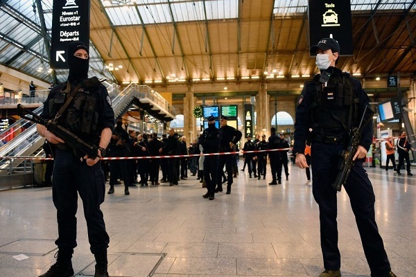 6 blessés à Paris au cours d’une attaque non terroriste