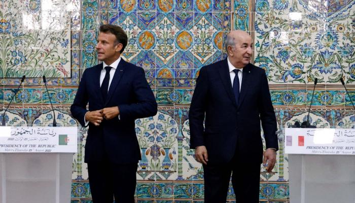 ماكرون: لست مضطرا لطلب الصفح من الجزائريين