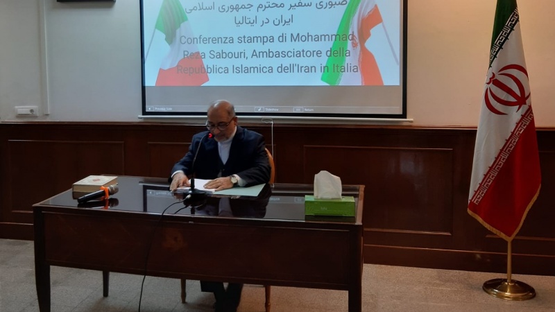Ambasciatore Iran a Roma: rispettiamo i valori umani, ma non accettiamo imposizioni dagli altri Paesi