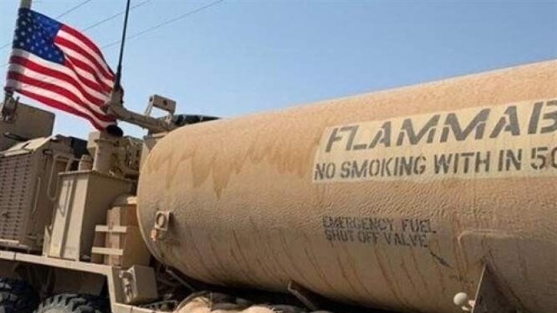 ABD Suriye petrolünü çalmaya devam ediyor