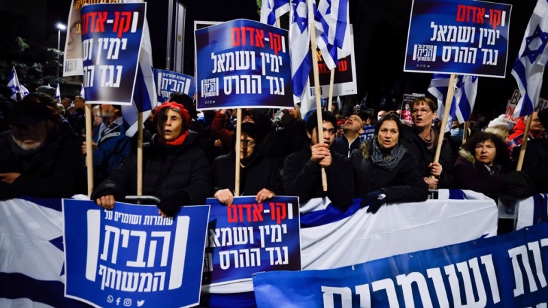 Regime sionista, Herzog "preoccupato" per escalation proteste contro Netanyahu