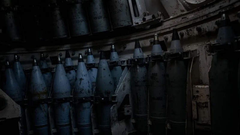 AS Pindahkan Amunisi Cadangan di Israel ke Ukraina