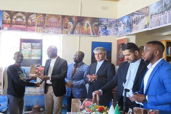 تقرير مصور / تكريم الفائزين بمسابقة "منهج الحياة الإسلامي" في زيمبابوي