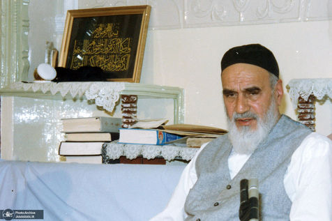 امام خمینی رضوان اللہ تعالی اور ثقافتی یلغار سے مقابلہ