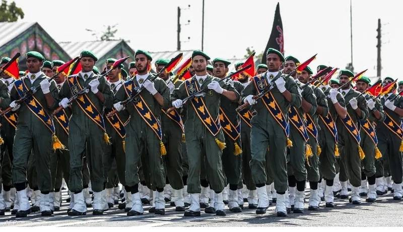 البرلمان الايراني يحذر من مغبة اتخاذ أي قرار ضد الحرس الثوري