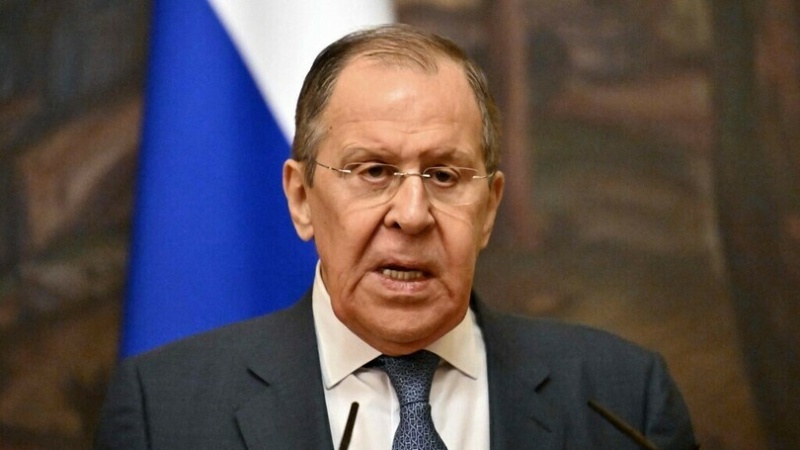 ロシア外相、「日本は平和主義国だった痕跡を絶った」