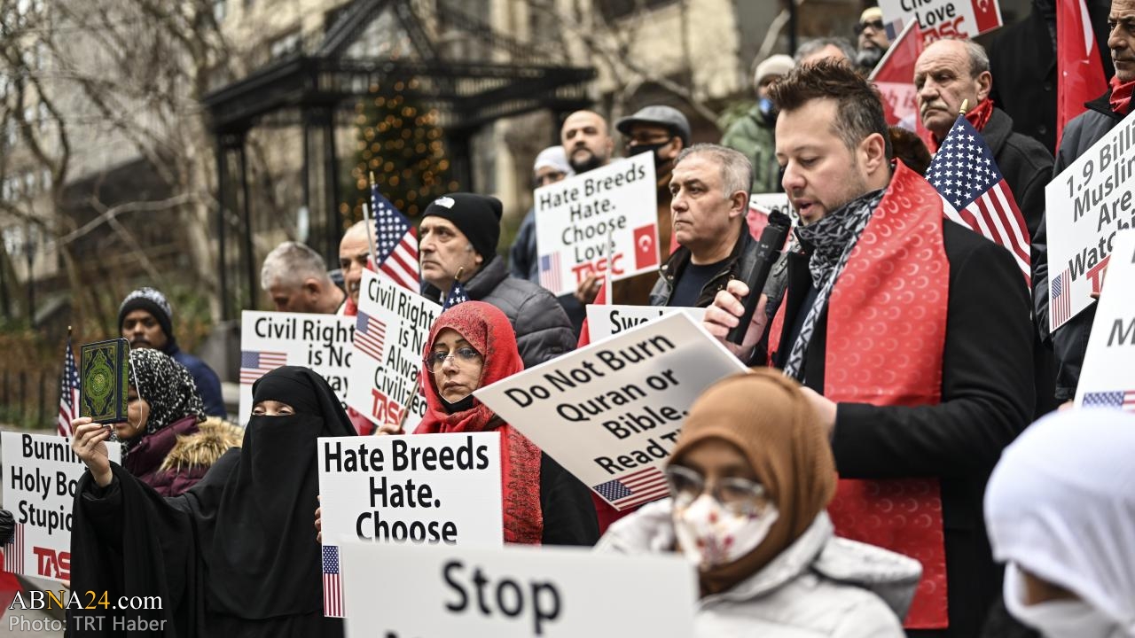 Фоторепортаж/ Протест американских мусульман после оскорбления Корана в Швеции