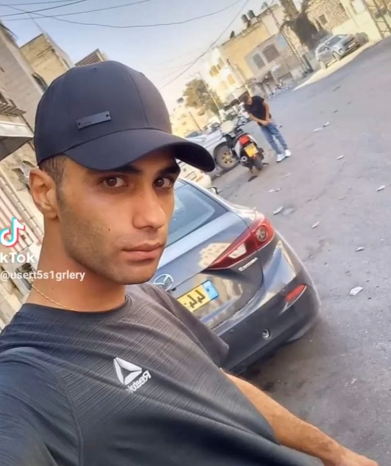 استشهاد شاب فلسطيني برصاص الصهاينة متأثرا بإصابته الحرجة في الرأس