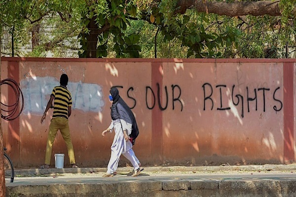 Hijabeuses indiennes : de discriminations quotidiennes à une généralisation de l’islamophobie