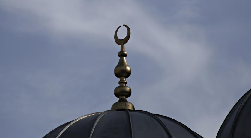 Hundreds of Netherlands Mosques reject talks with ministry about undercover investigations 