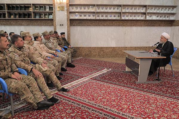 تقديم محاضراتٍ إرشادية لمقاتِلي فوج حماية الحرمين الشريفين في كربلاء المقدسة