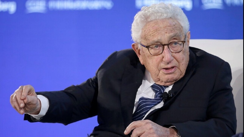 Киссинджер: Нейтралитет Украины – решение войны