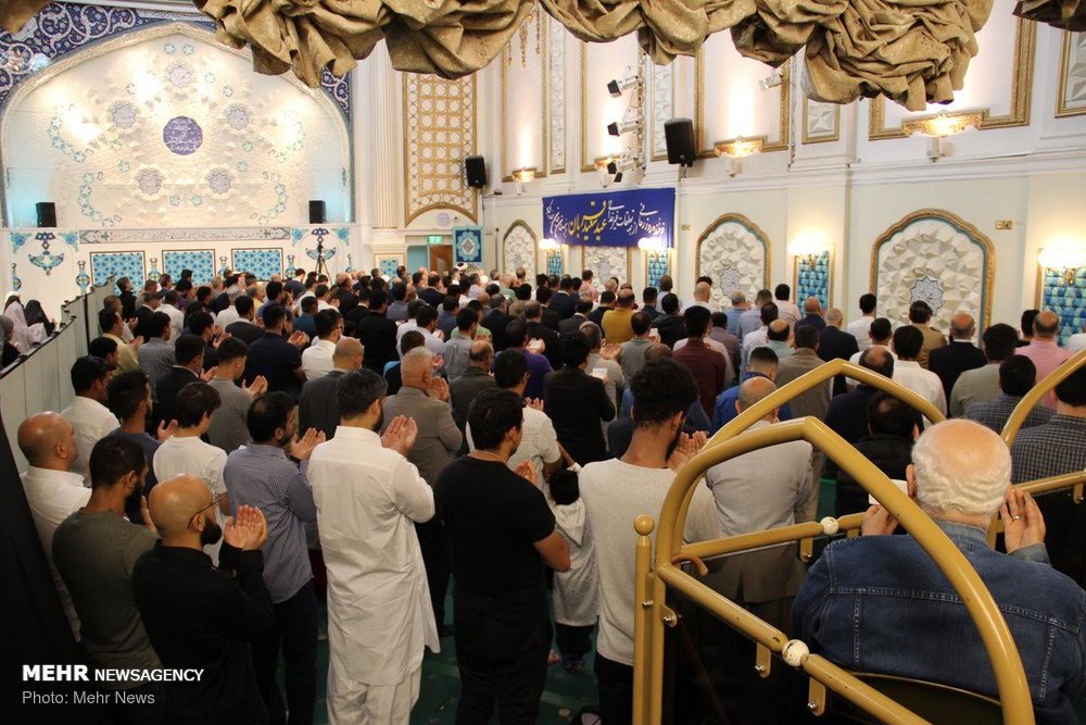 Muslims perform Eid al-Adha Prayer in London
