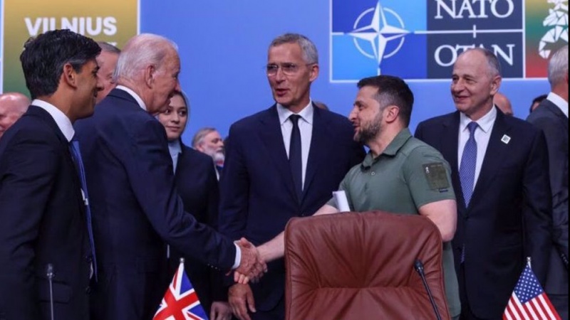 G7 bietet der Ukraine auf NATO-Gipfel weitreichendes Sicherheitspaket an