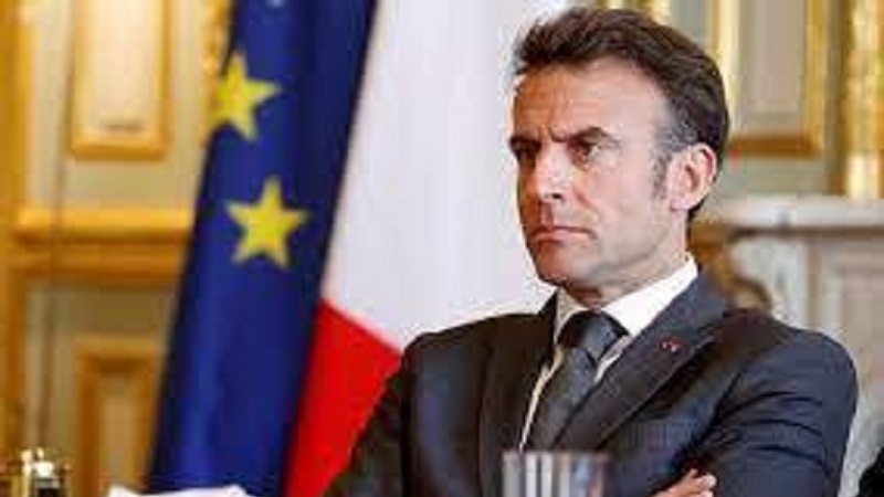 Mayoritas Warga Prancis Tidak Puas akan Janji-Janji Macron