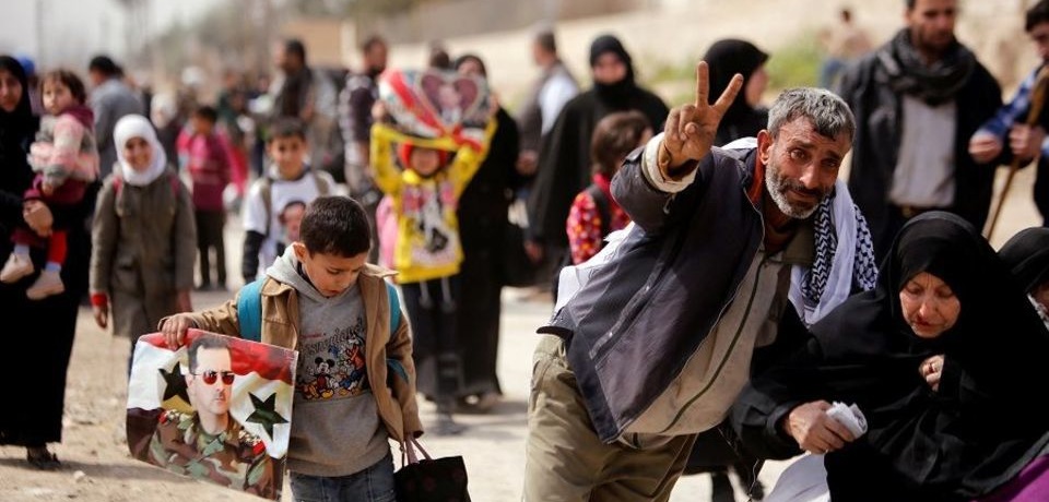  Analysis: EU’s Syrian Refugees resolution destructive, aimed at maintaining pressure on Syria, Lebanon