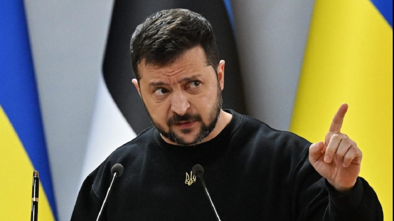  Зеленский ввел санкции против России