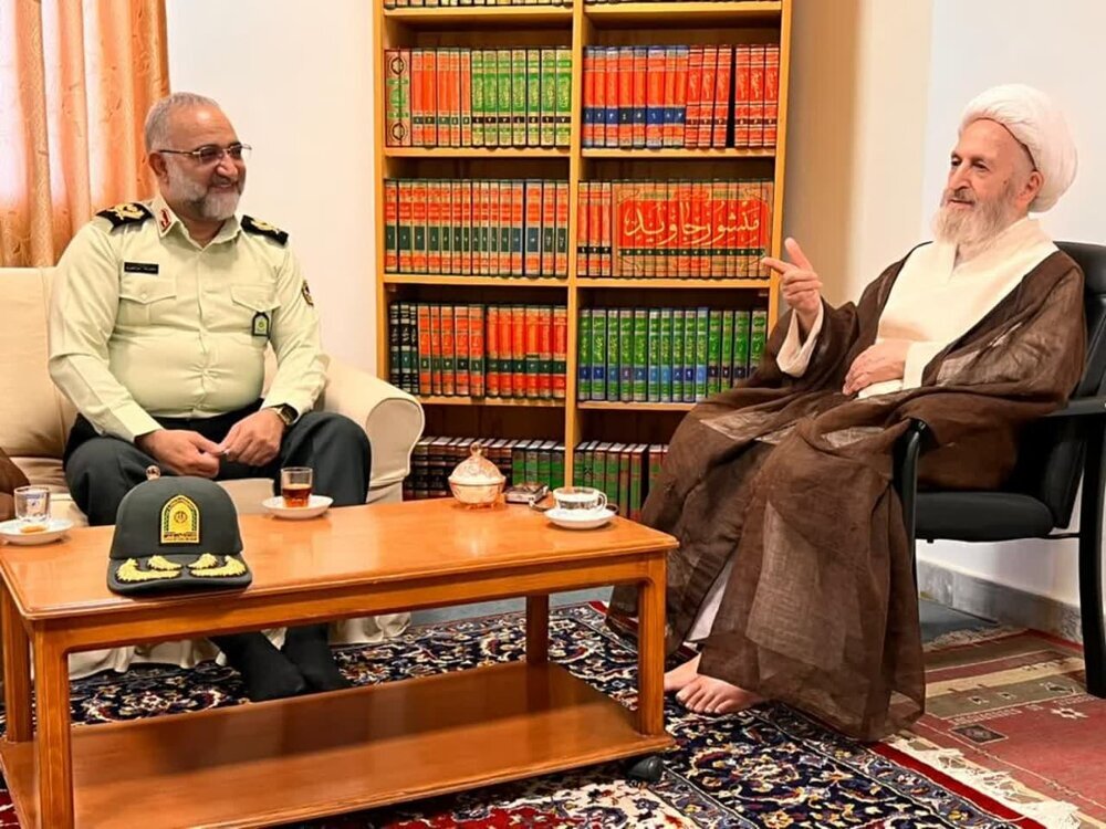 Ayatollah Sobhani: Ang lipunan ay nangangailangan ng Puwersa ng Pulisya upang harapin ang katiwalian