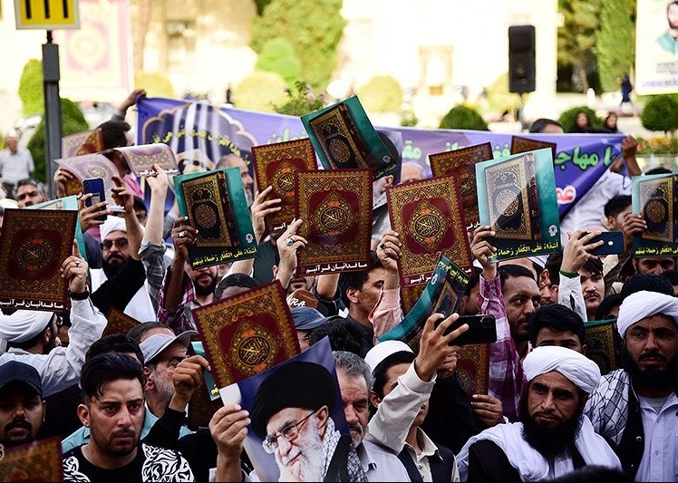 مدن ايران تشهد تظاهرات جماهيرية احتجاجا على انتهاك حرمة القرآن الكريم في السويد