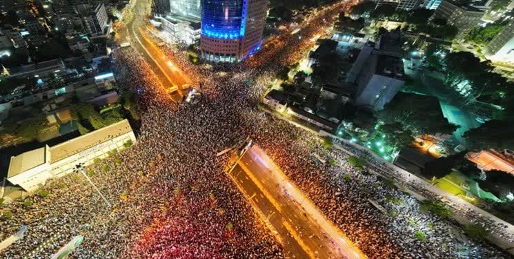 Masu Zanga-zangar A Tel Aviv Sun Ba Netanyahu Wa'adi