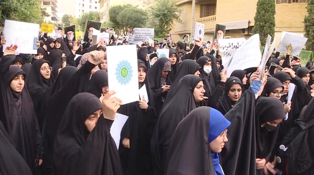 Video: Representatives of Iranian religious minorities condemn desecration of Holy Qur'an