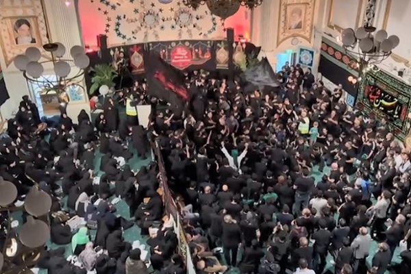 Video: Mourning ceremony at Islamic Center of England